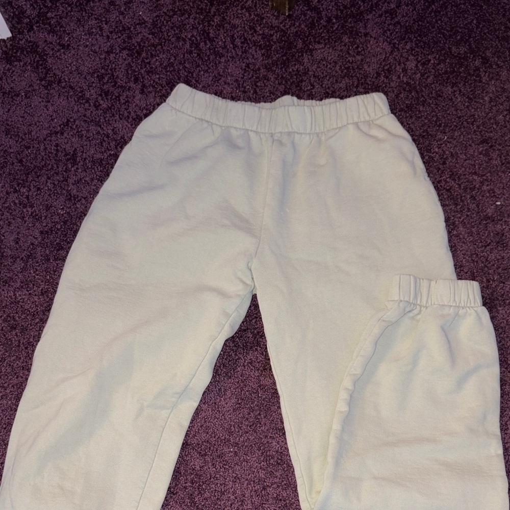 Cozy pastel green Sweatpants